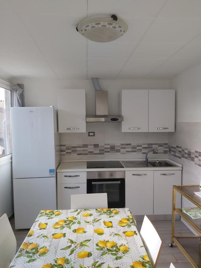 Ferienwohnung Costa E Mare Savona Exterior foto